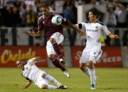 开云APP-包含沙尔克遭逢两连败，困境深陷调整难题的词条