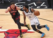 开云体育在线-篮网鏖战尼克斯，拉文一己之力扛起全队的简单介绍