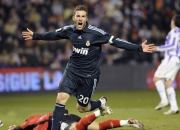 开云体育官方网站-跨界奇迹夜，当魔术末节带走广东，杰伦·格林在欧冠半决赛接管比赛