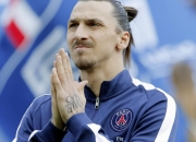 开云足球直播-勇士完胜热火，克莱关键进球定乾坤