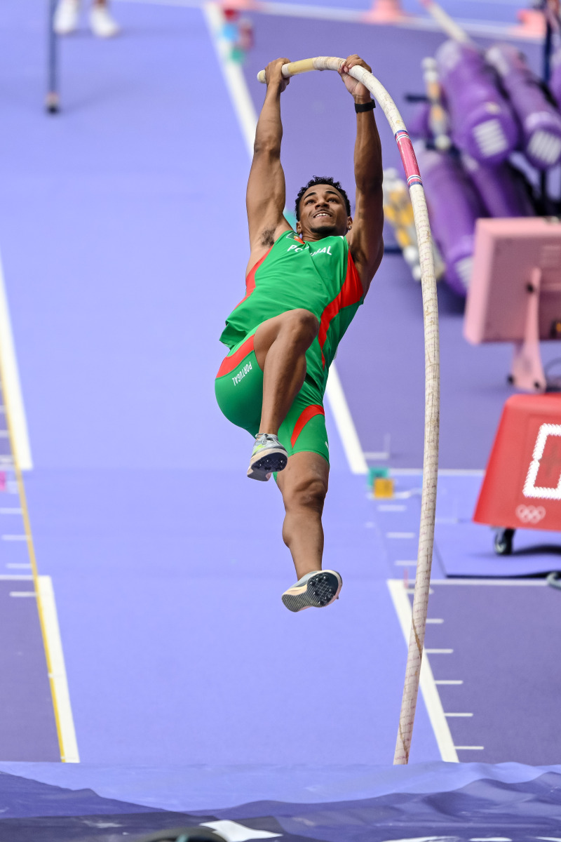 运动员们挑战自我创造新记录