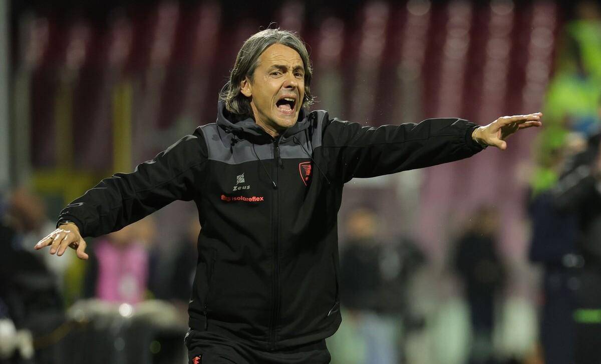 关于绿茵场上惨败,乌迪内斯陷入保级漩涡的信息 关于绿茵场上惨败,乌迪内斯陷入保级漩涡的信息