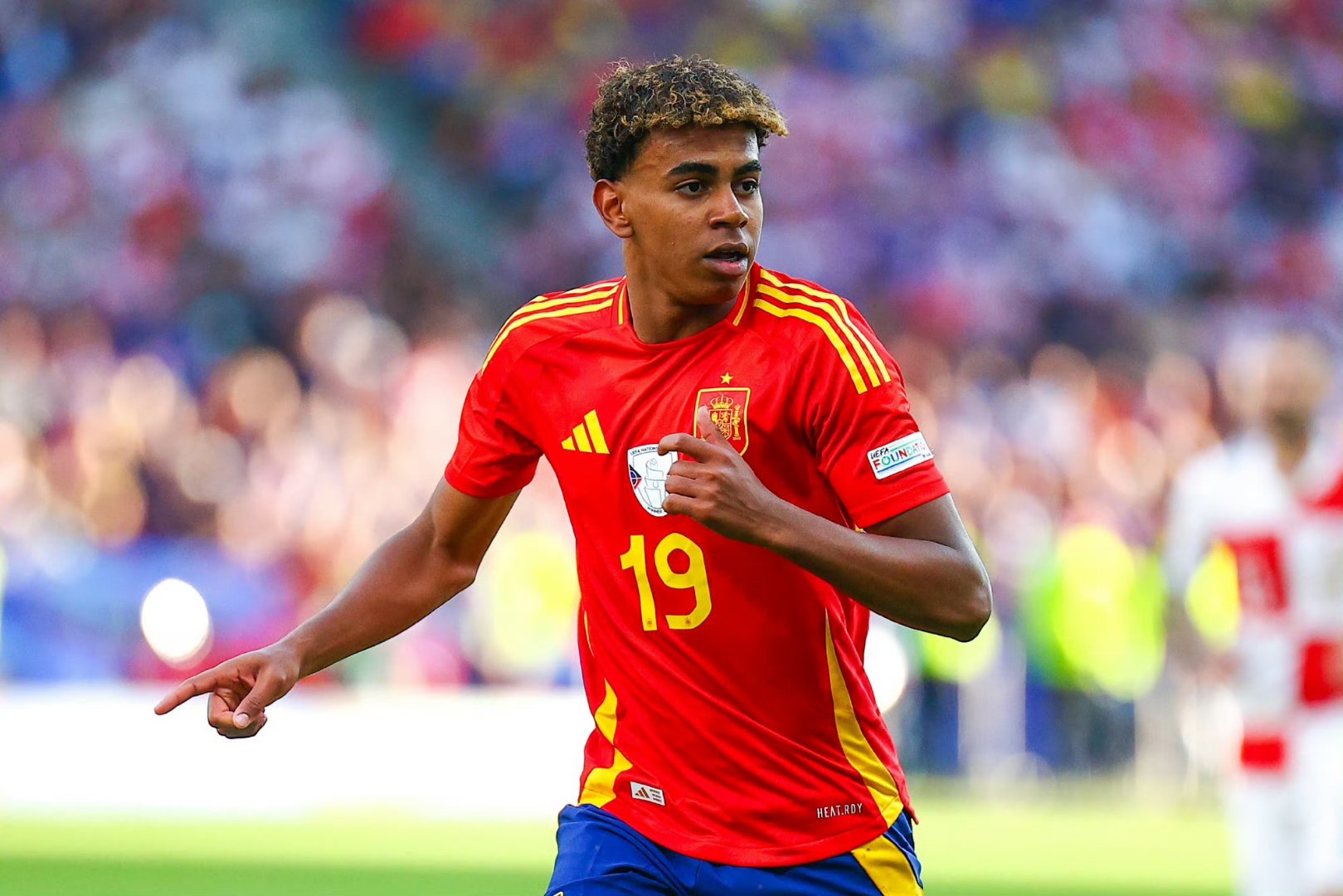 西班牙险胜韩国,孙兴慜统治全场的简单介绍 西班牙险胜韩国,孙兴慜统治全场的简单介绍