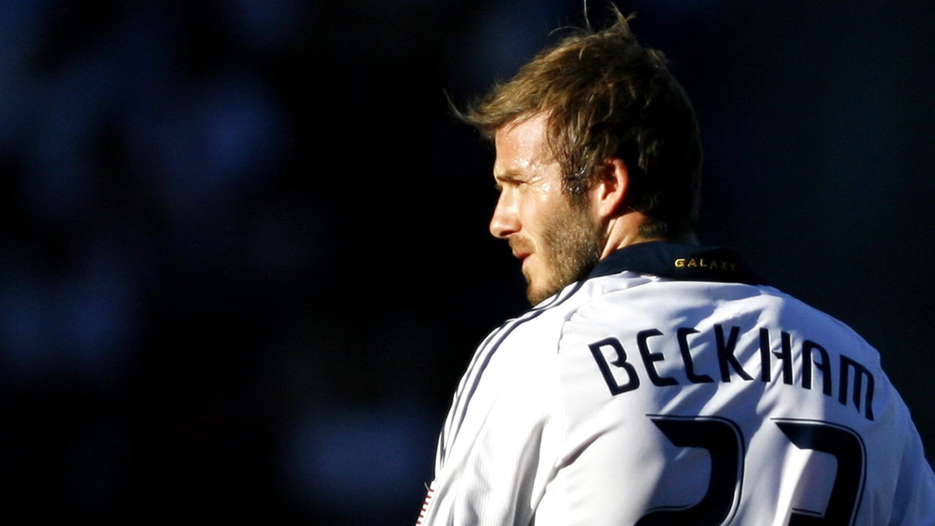 从哈弗茨的全程高能到几内亚的狂胜，足球世界的多元魅力与战术启示